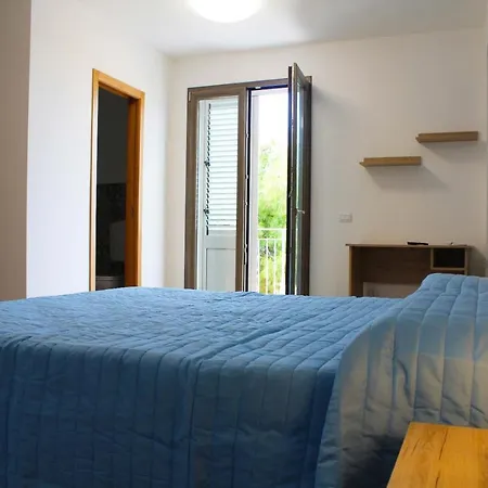 Bed Ponente