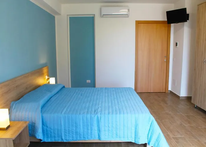 Πανσιόν Bed Ponente 3*