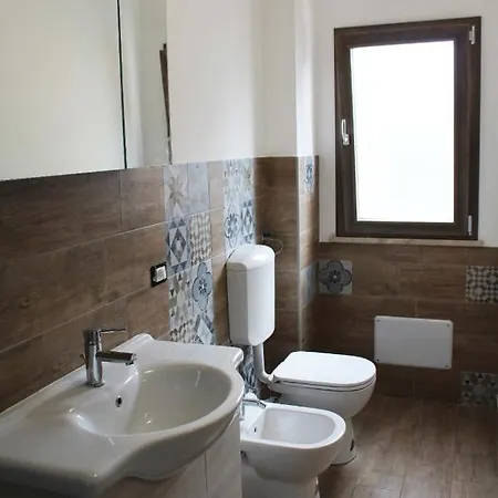 Bed Ponente بيت ضيافة إزولا ديلي فيمين