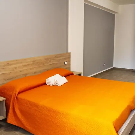 بيت ضيافة Bed Ponente 3*