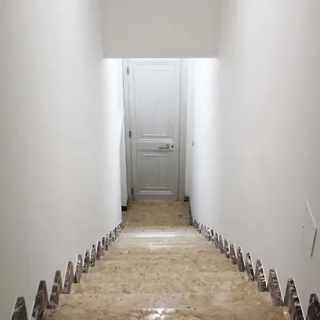 بيت ضيافة Bed Ponente إزولا ديلي فيمين